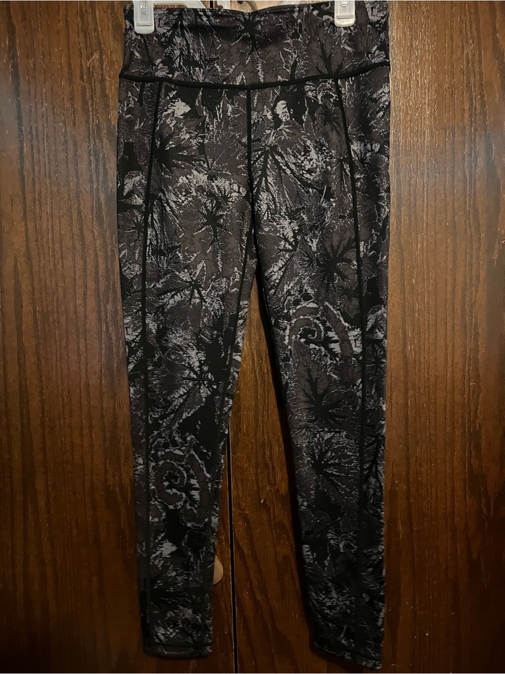 Sweaty Betty Black & Gray Abstract Print Leggings
